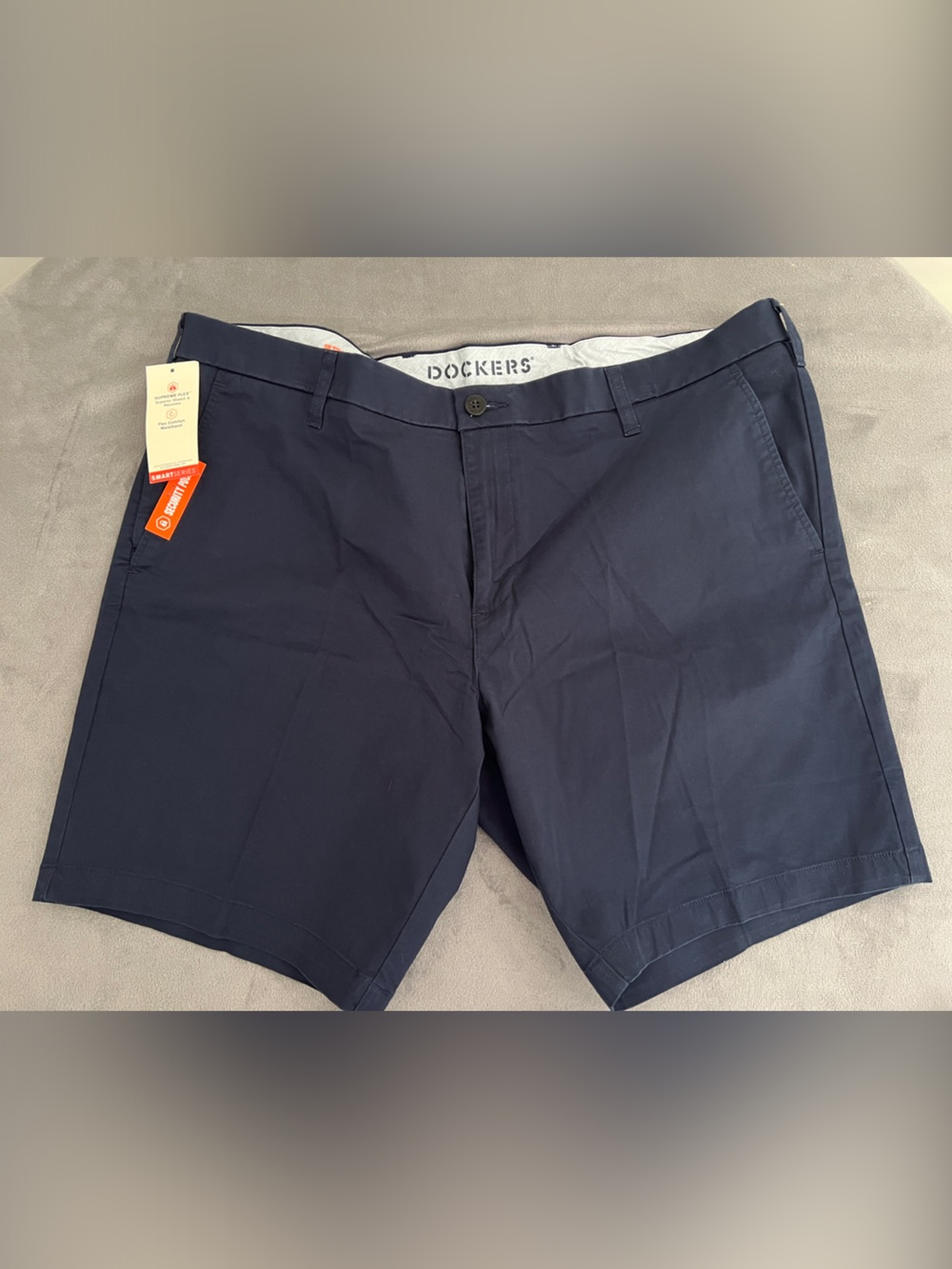 NWT Dockers‎ Navy Ultimate Short Supreme Flex Men’s Shorts Size 42